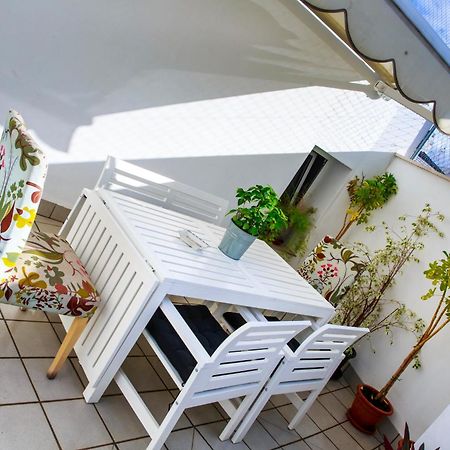 Sea & Wave La Finestra Apartment Malaga Exterior photo