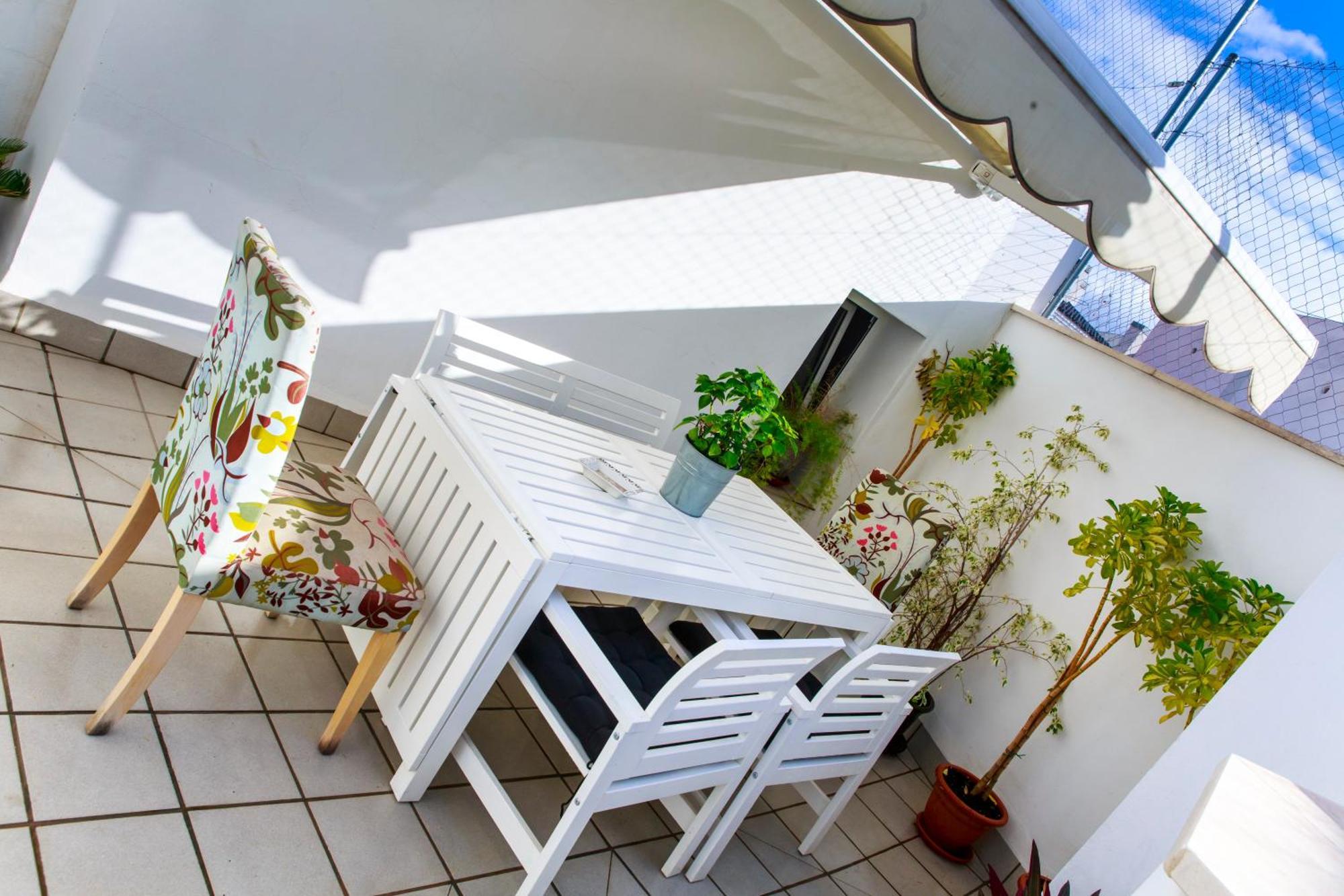 Sea & Wave La Finestra Apartment Malaga Exterior photo