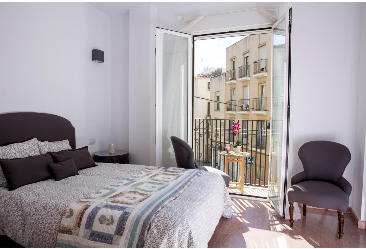 Sea & Wave La Finestra Apartment Malaga Exterior photo
